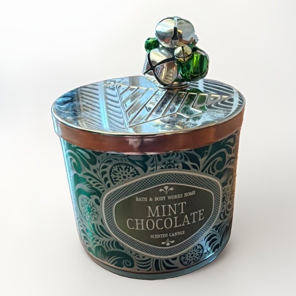 Bath & Body Works Other - Bath & Body Works Mint Chocolate Scented Jar Candle Green Holiday Multiple Wicks